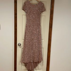 Adrianna Papell rose gold sequin scoop back gown with train size 14